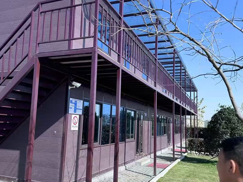 活动板房：绿色环保材料的应用与创新